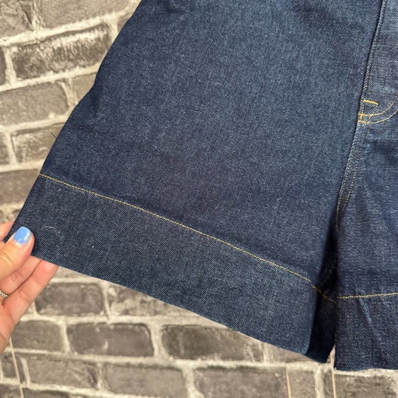 SPANX Denim Shorts Dark Wash Stretchy Pull‎ On pockets - Picture 5 of 10
